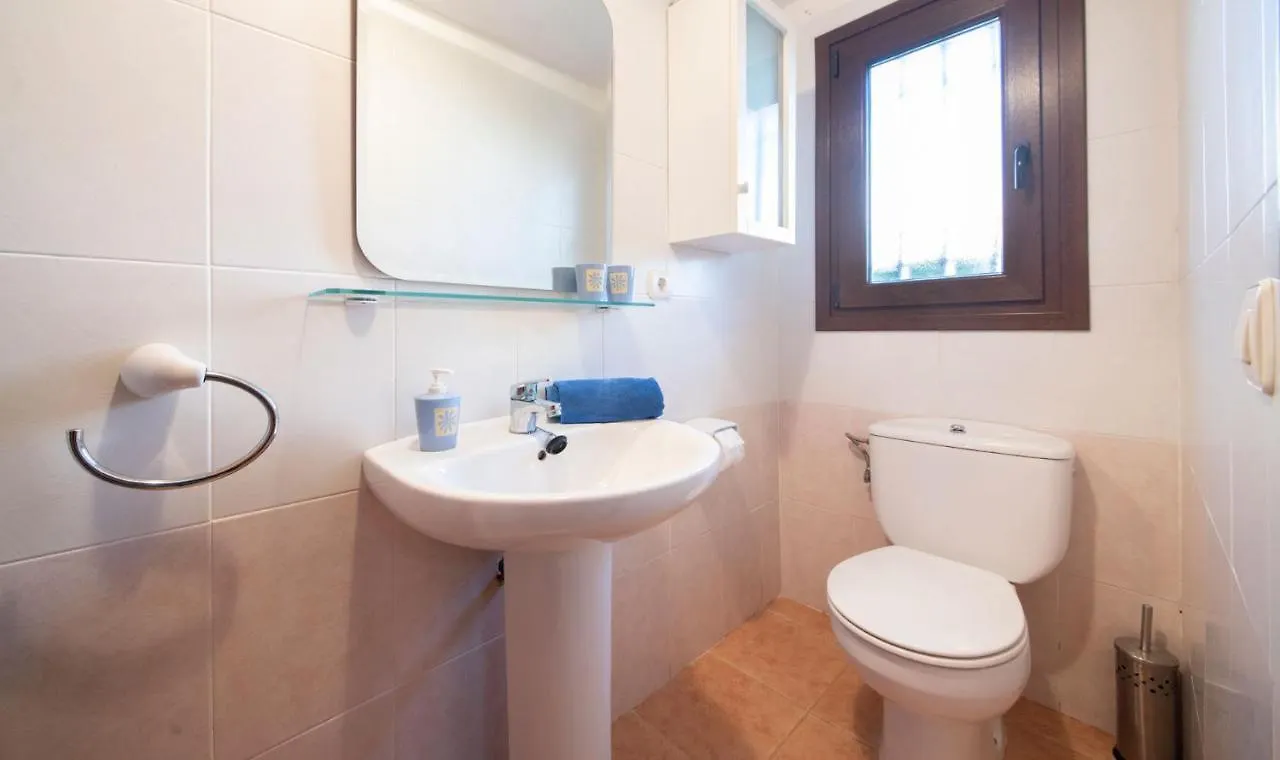 Holiday home Casa Adosada 50M De La Playa Calafell . Wifi Gratis Spain