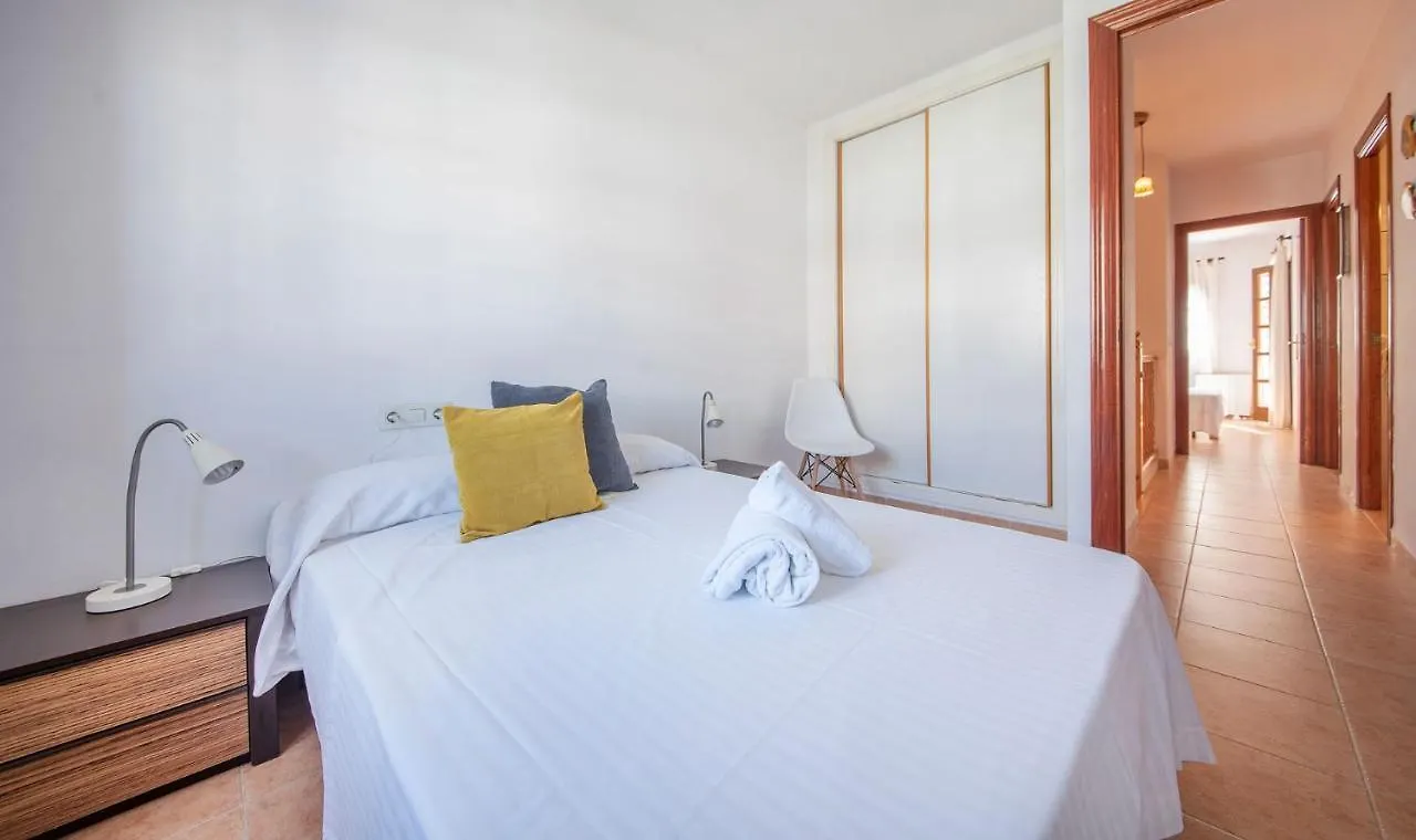 Casa Adosada 50M De La Playa Calafell . Wifi Gratis 0*,  Spain