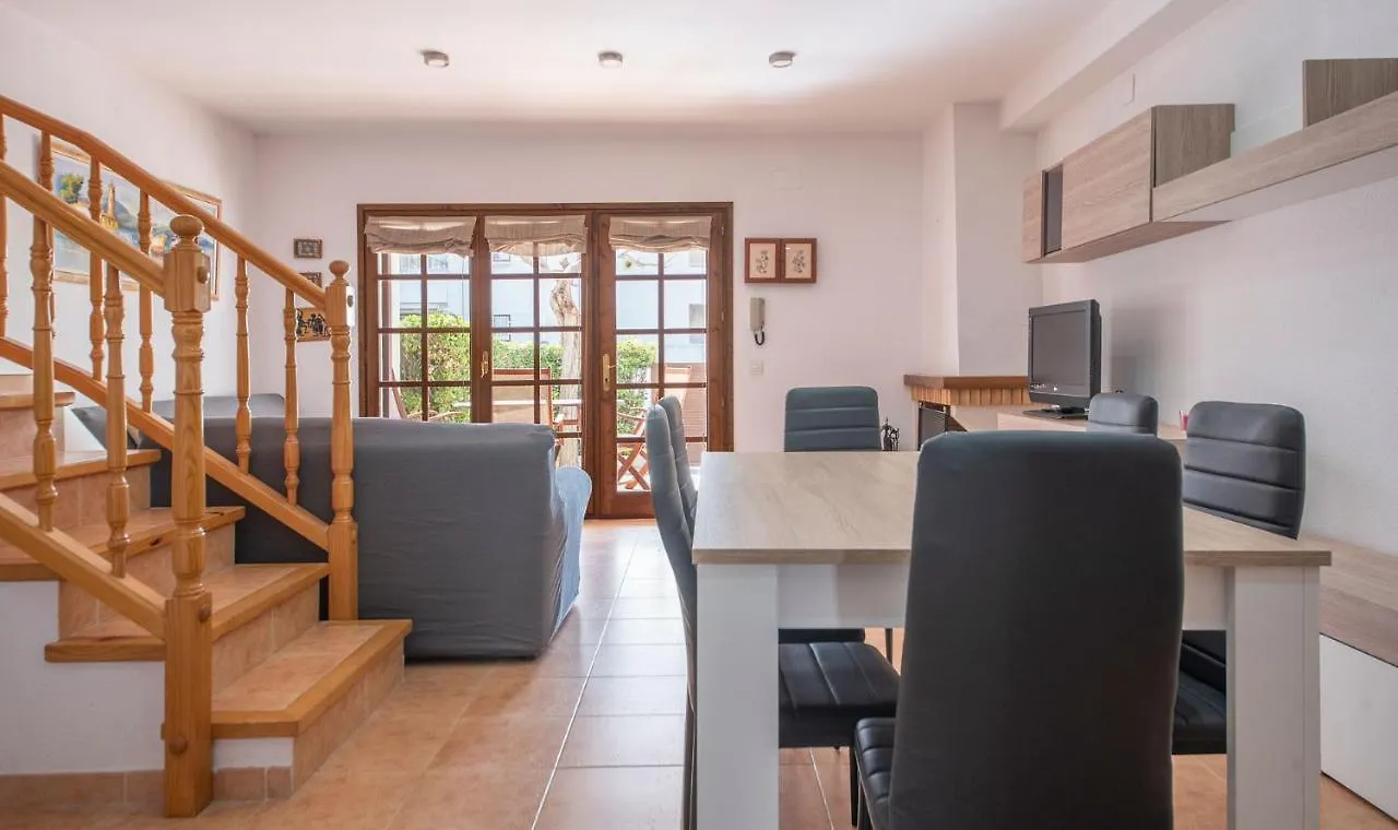 Holiday home Casa Adosada 50M De La Playa Calafell . Wifi Gratis